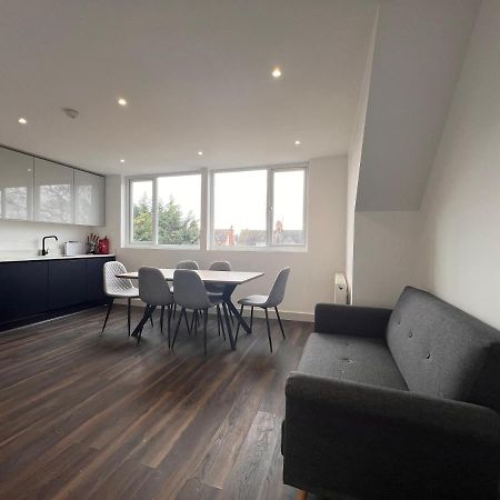 Star London Finchley Road 3-Bed Abode Apartment ภายนอก รูปภาพ