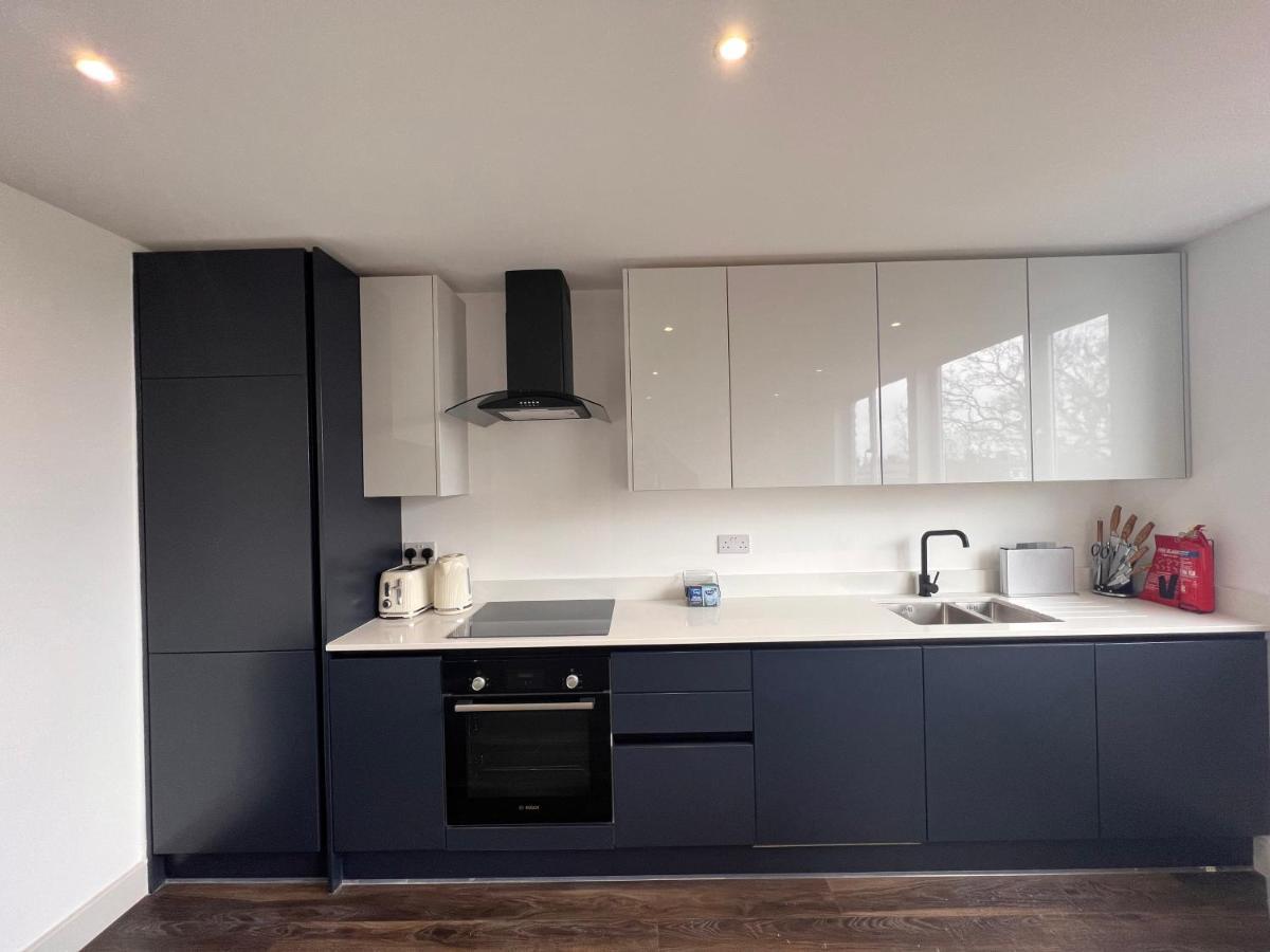 Star London Finchley Road 3-Bed Abode Apartment ภายนอก รูปภาพ